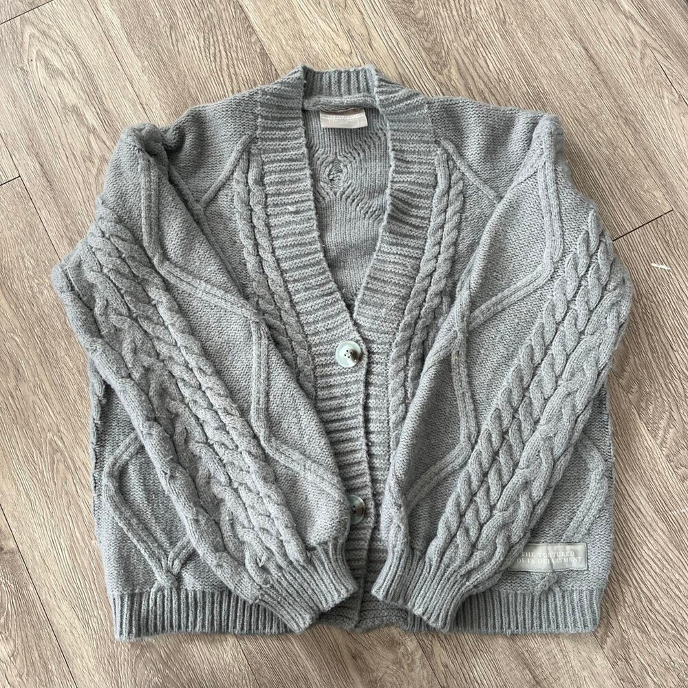 The Tortured Poets Department grey cardigan Taylor swift